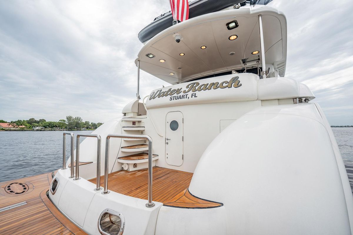 2003 Lazzara 80 