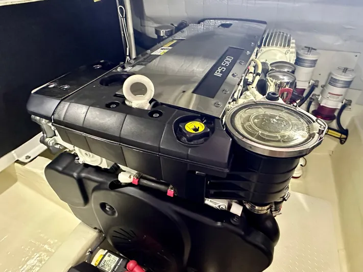 Encore Yacht Photos Pics Engine compartment of 2017 Sabre 42 Salon Express, featuring IPS 500 engine.