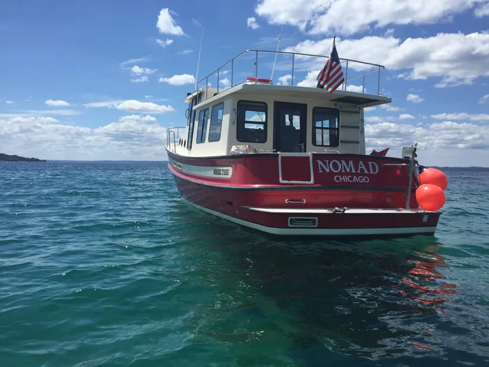 Nomad Yacht Photos Pics Stern Profile