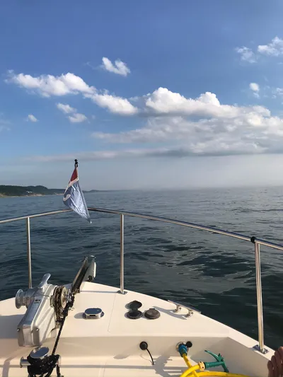 Nomad Yacht Photos Pics Bow View