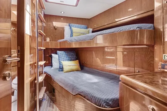 Ossum Dream Yacht Photos Pics Crew Bunks