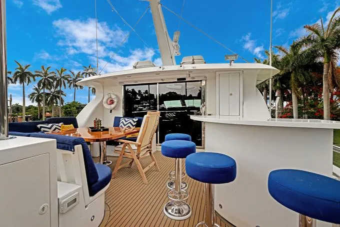 Ossum Dream Yacht Photos Pics Boat Deck Bar