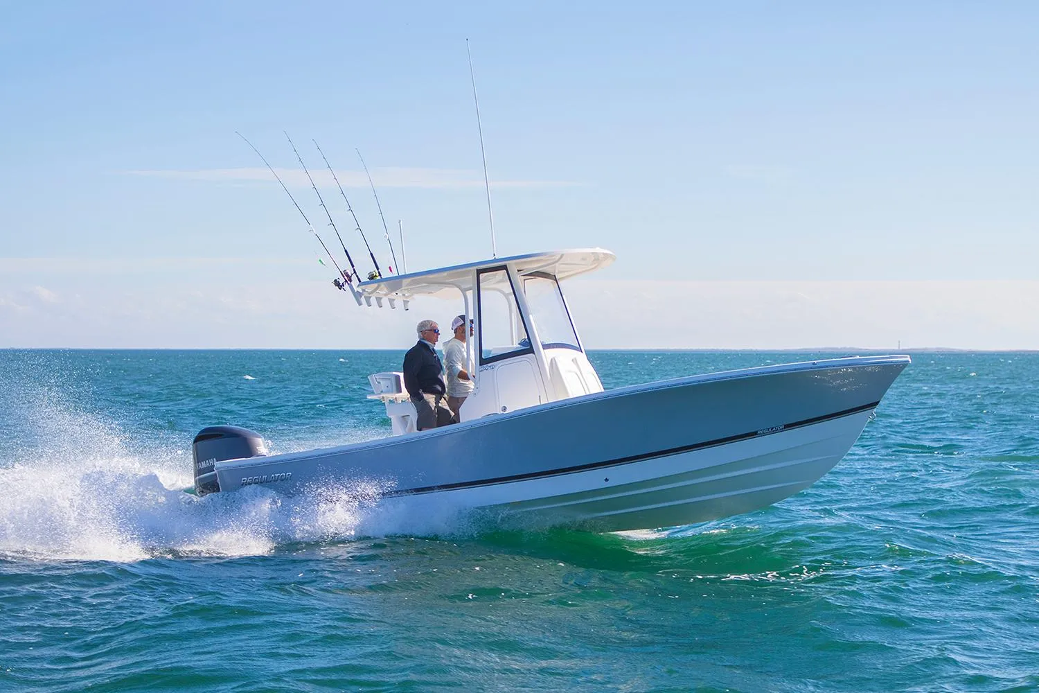 2021 Regulator 24XO Photo