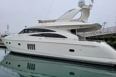 2007 Princess 67 Flybridge