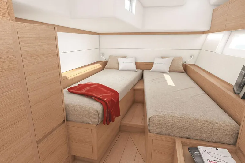 Gr Yacht Photos Pics Manufacturer Provided Image