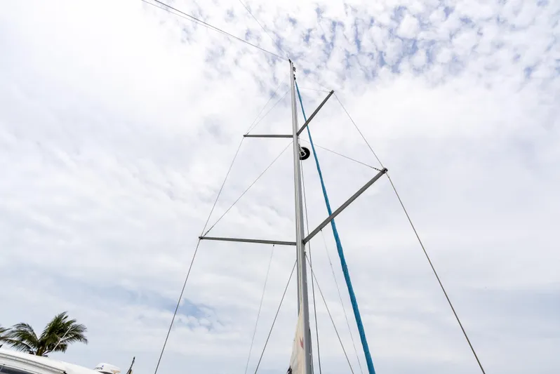 Aqua Yacht Photos Pics 