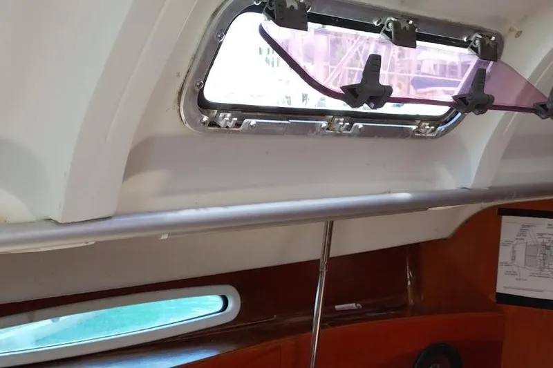 Coyote Yacht Photos Pics First 40.7 de 2004