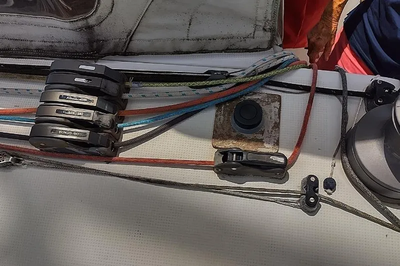 Coyote Yacht Photos Pics First 40.7 de 2004