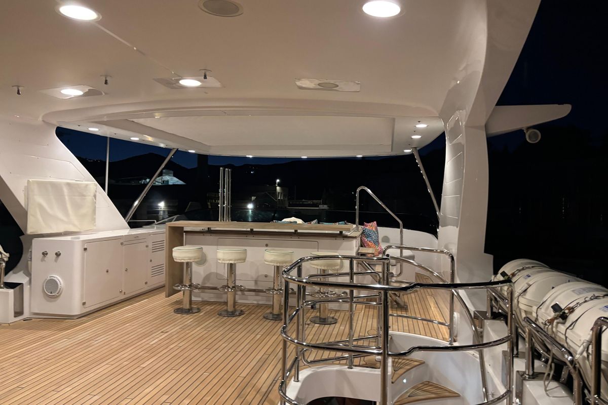 2015 Benetti 121 