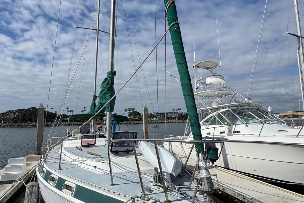 1981 Morgan Out Island 41 CC Ketch Rig Centre Cockpit for sale - YachtWorld