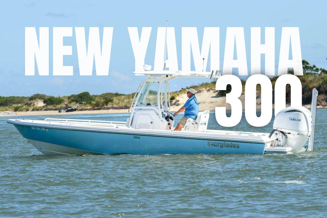 Everglades 243 Center Console