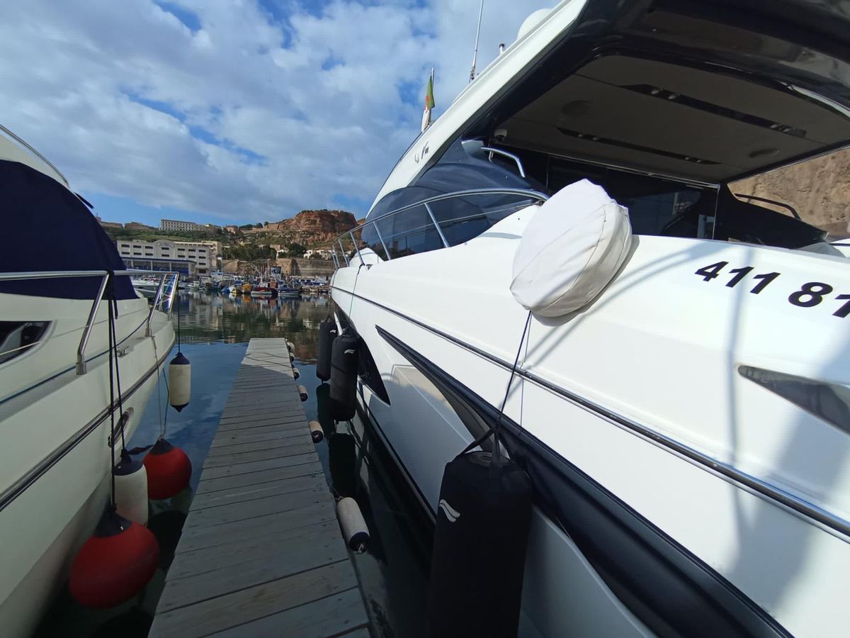 2019 Princess 57 