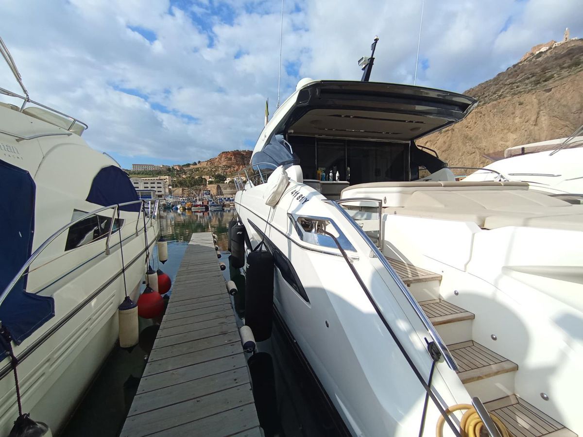 2019 Princess 57 