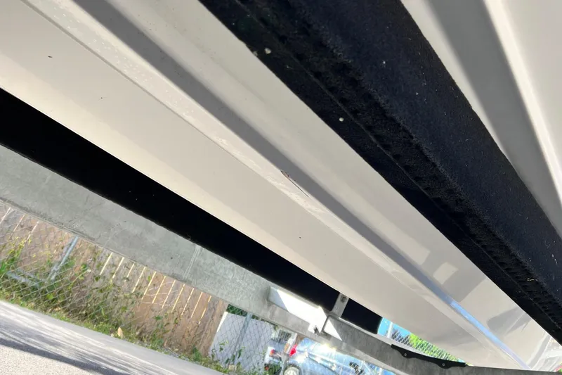  Yacht Photos Pics 2006 Fountain 38 Express Cruiser hull underside, showing clean lines and trailer support.