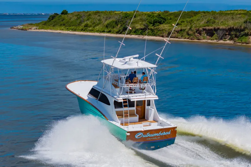 Outnumbered Yacht Photos Pics 