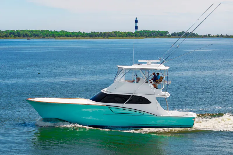 Outnumbered Yacht Photos Pics 