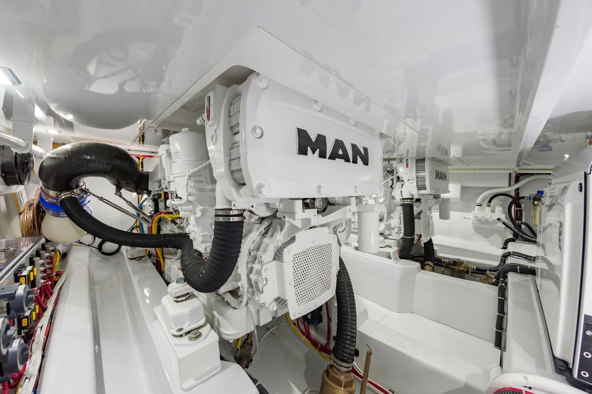 2025 Custom Carolina 50 