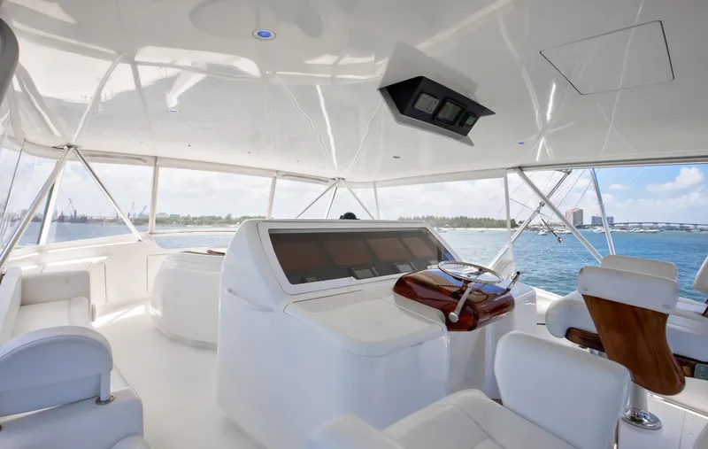 Done Deal Yacht Photos Pics Viking 82 Done Deal - Flybridge