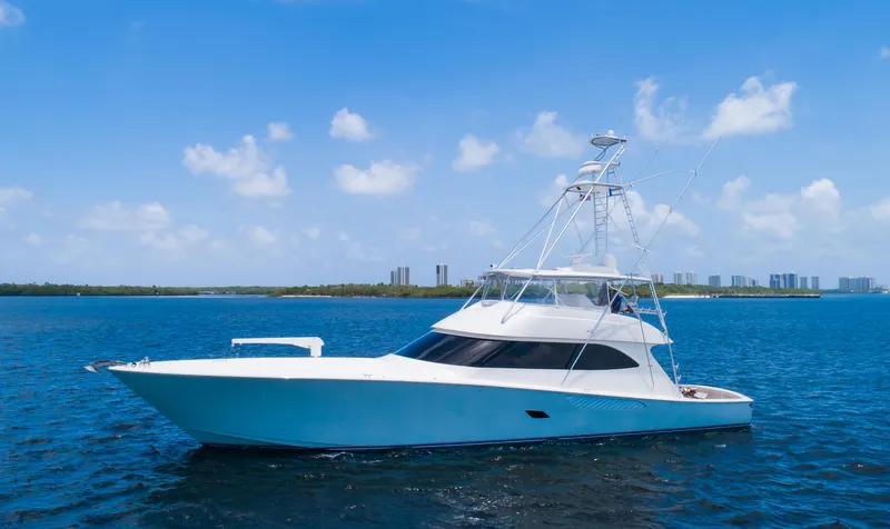 Done Deal Yacht Photos Pics Viking 82 Done Deal - Profile