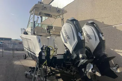 2016 Robalo R265 Walkaround