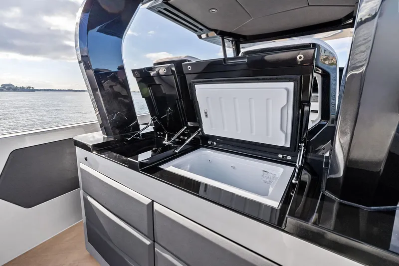 T/t Tenacious Yacht Photos Pics Luxury yacht Wajer 38s 2025 with sleek onboard kitchen amenities.