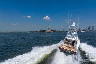 Yacht