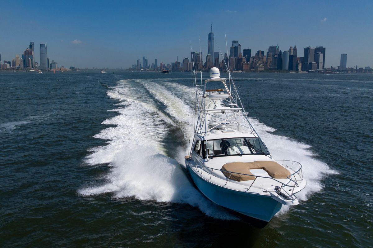 2012 Cabo 44 