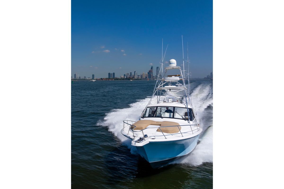 2012 Cabo 44 