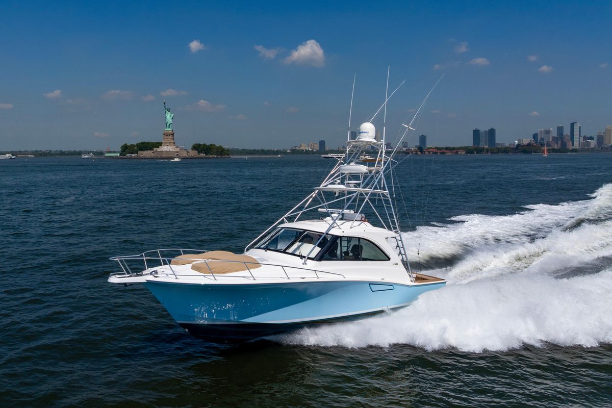 2012 Cabo 44 