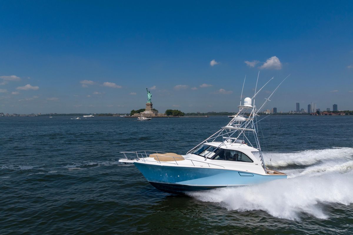 2012 Cabo 44 