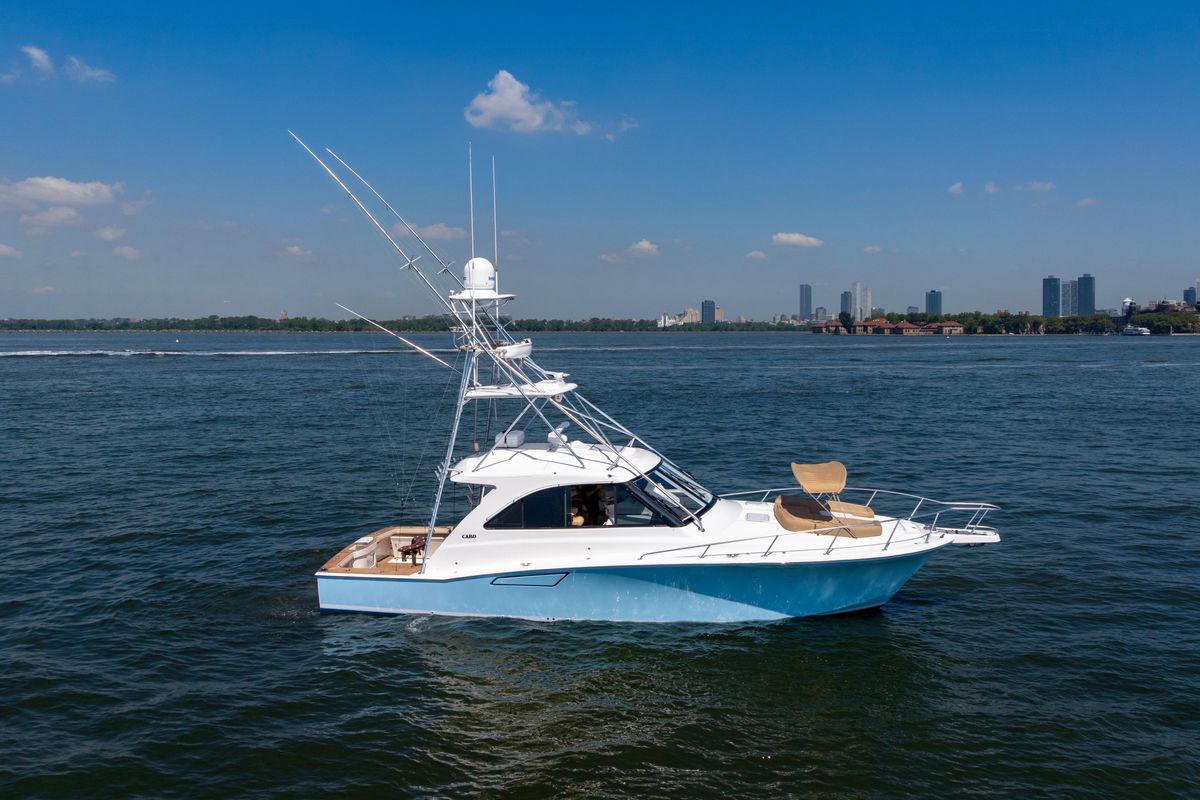 2012 Cabo 44 