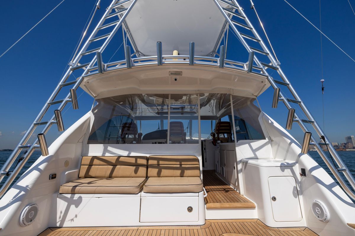 2012 Cabo 44 