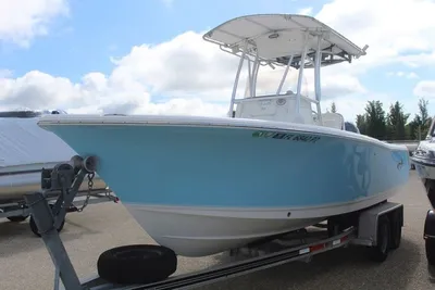 Sea Hunt Ultra 225