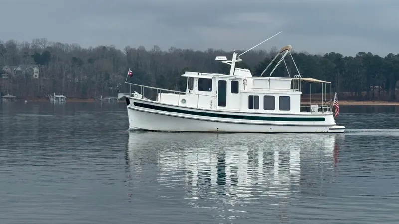 Clover Yacht Photos Pics Port Profile