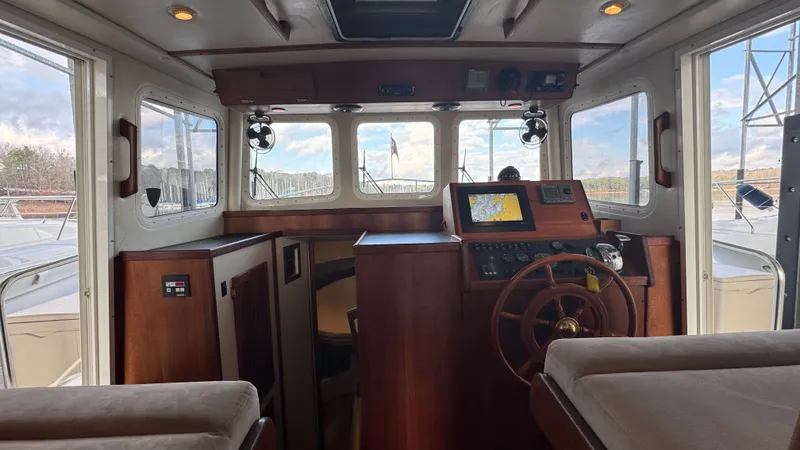 Clover Yacht Photos Pics Pilothouse Looking Forward