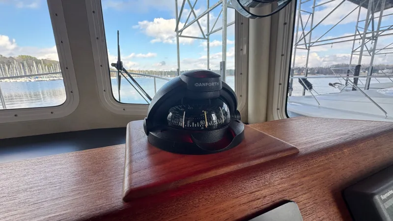 Clover Yacht Photos Pics Electronics & Navigation Equipment