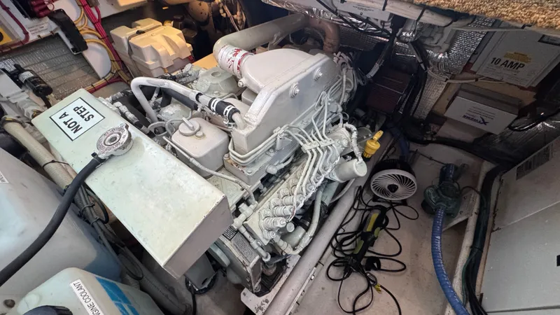 Clover Yacht Photos Pics Engine Room