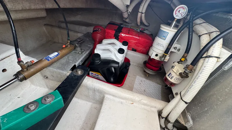 Clover Yacht Photos Pics Engine Room