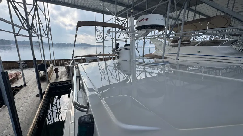 Clover Yacht Photos Pics Cabin Top