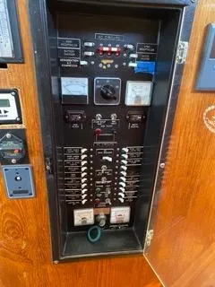 Night Owl Yacht Photos Pics 