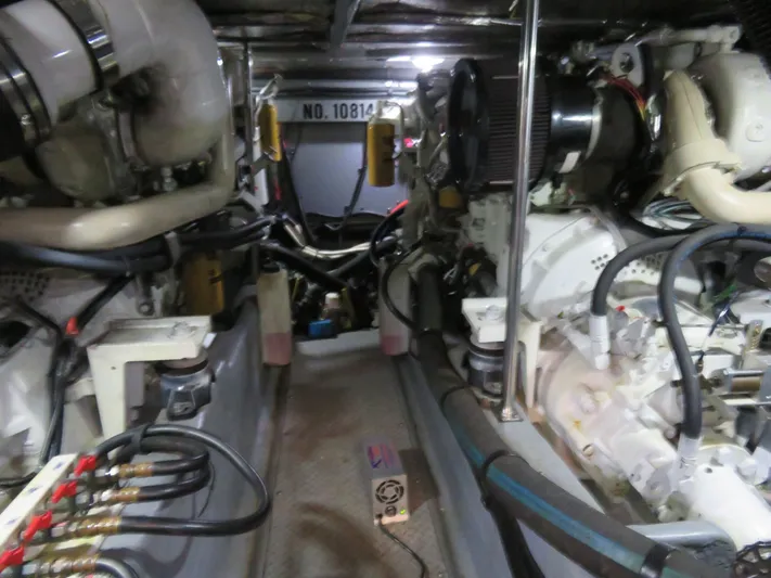  Yacht Photos Pics Engine room of a 1999 Sea Ray 480 DB yacht.