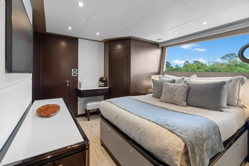 Twin Dreams Yacht Photos Pics Ocean Alexander 106 Twin Dreams 2022- Stateroom