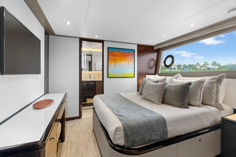 Twin Dreams Yacht Photos Pics Ocean Alexander 106 Twin Dreams 2022- Stateroom