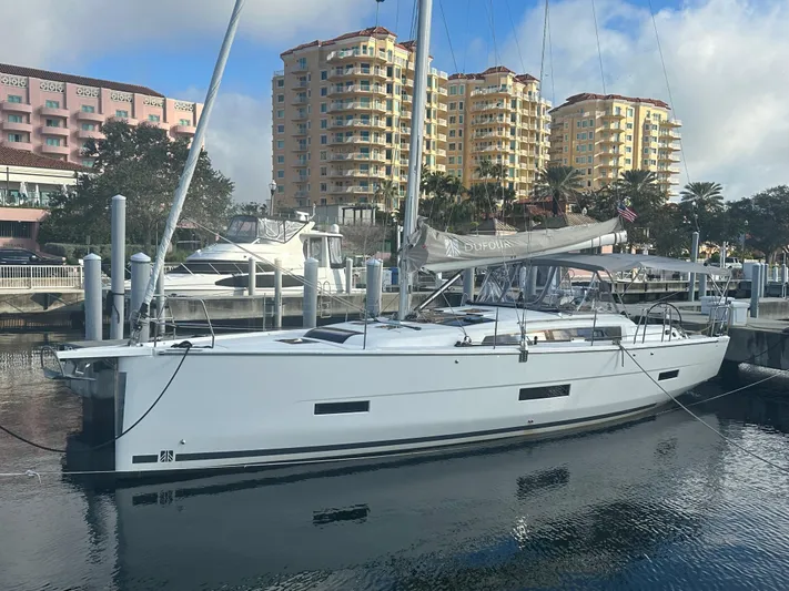 Epiphany Yacht Photos Pics 