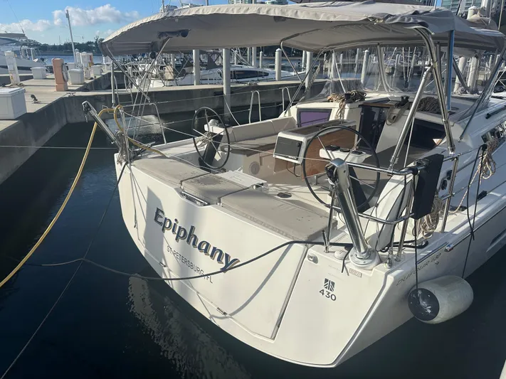 Epiphany Yacht Photos Pics 