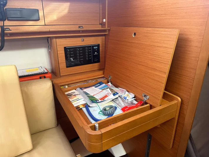 Epiphany Yacht Photos Pics 