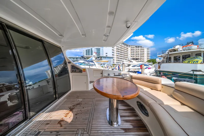 Alisa Yacht Photos Pics 