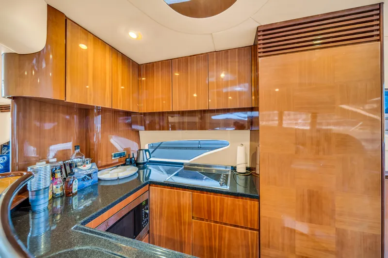 Alisa Yacht Photos Pics 