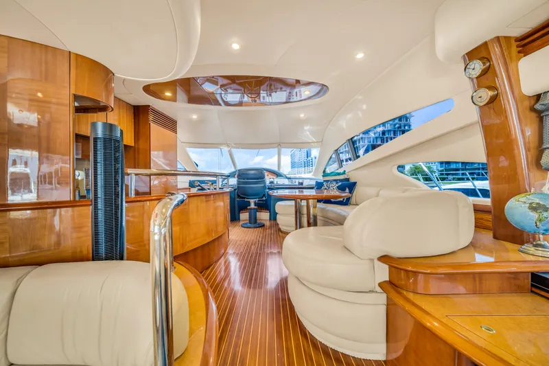 Alisa Yacht Photos Pics 