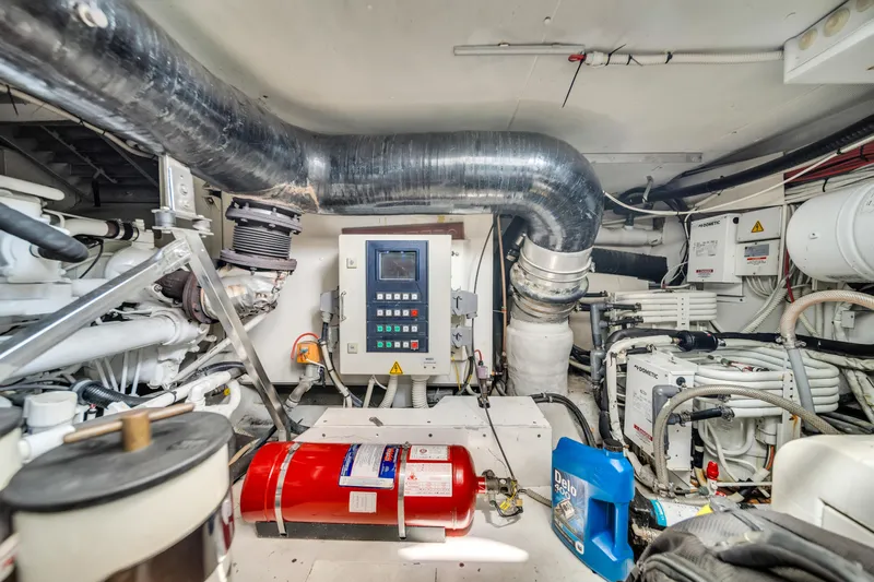 Alisa Yacht Photos Pics 